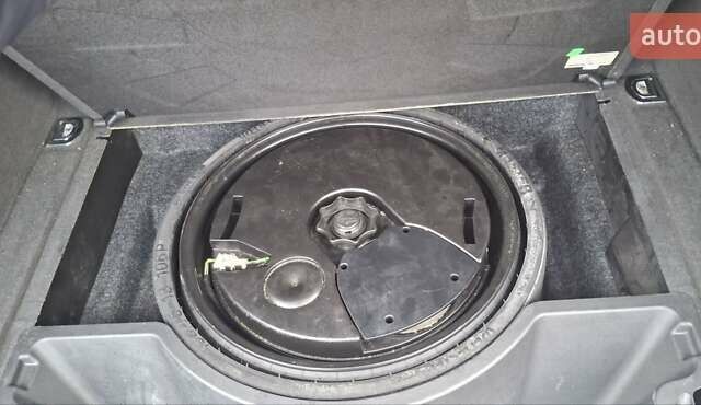 Черный Ауди Ку 5, объемом двигателя 1.98 л и пробегом 350 тыс. км за 12000 $, фото 22 на Automoto.ua