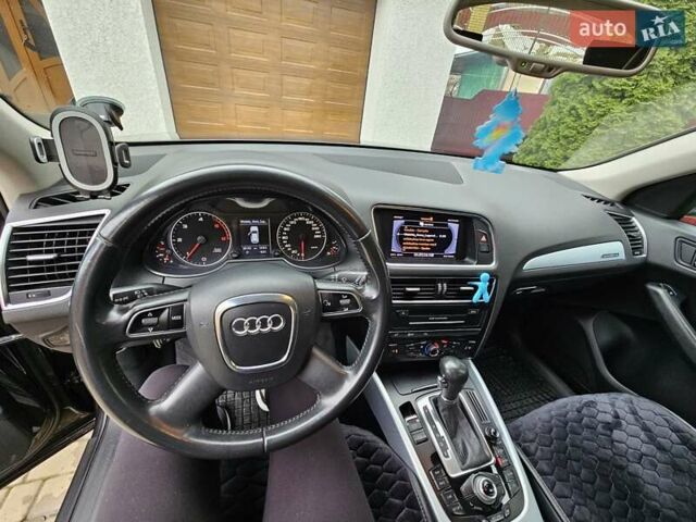 Черный Ауди Ку 5, объемом двигателя 1.97 л и пробегом 261 тыс. км за 17000 $, фото 2 на Automoto.ua