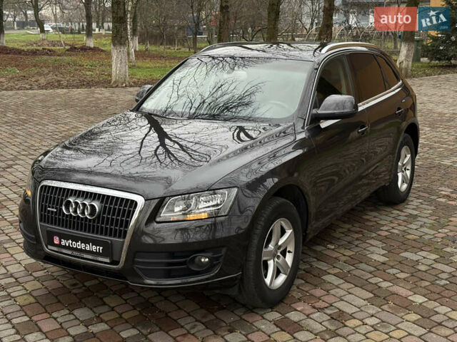 Черный Ауди Ку 5, объемом двигателя 2 л и пробегом 265 тыс. км за 15500 $, фото 10 на Automoto.ua