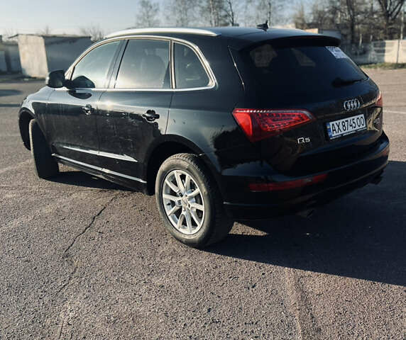 Черный Ауди Ку 5, объемом двигателя 1.98 л и пробегом 275 тыс. км за 12500 $, фото 1 на Automoto.ua