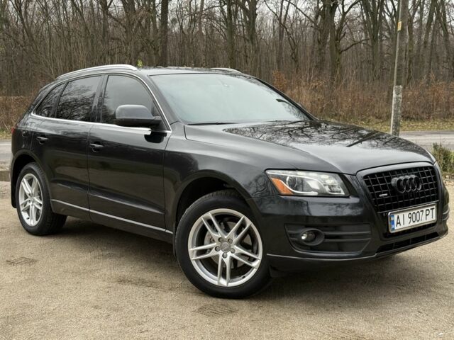 Черный Ауди Ку 5, объемом двигателя 2 л и пробегом 263 тыс. км за 12800 $, фото 1 на Automoto.ua