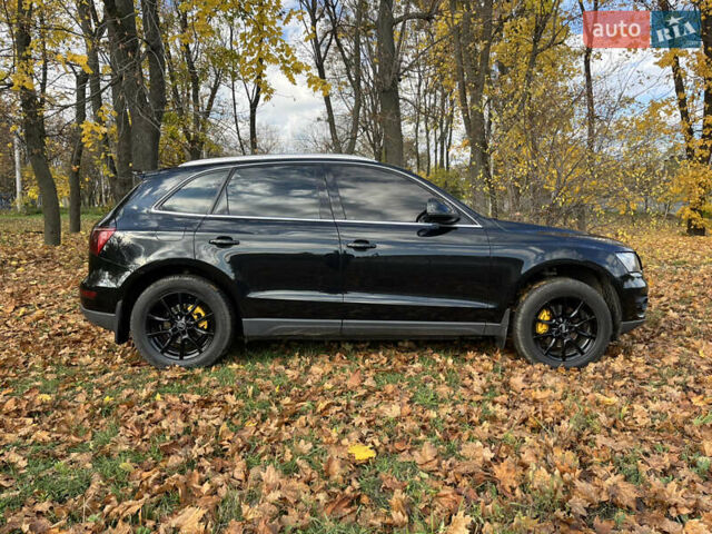 Чорний Ауді Ку 5, об'ємом двигуна 2 л та пробігом 210 тис. км за 16800 $, фото 6 на Automoto.ua