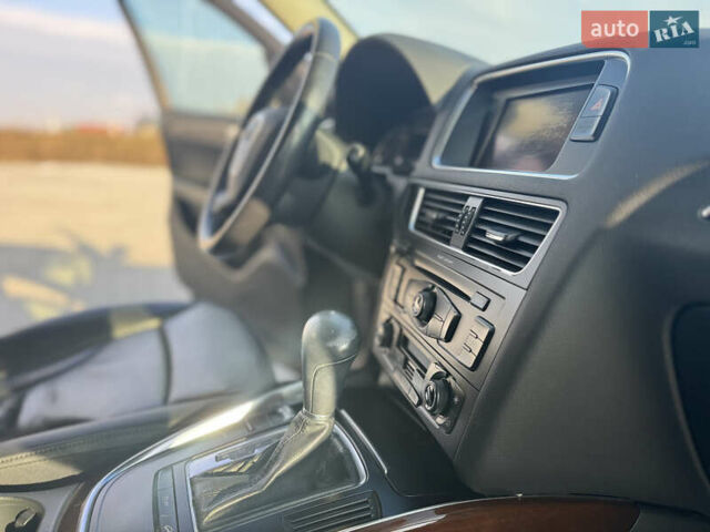 Чорний Ауді Ку 5, об'ємом двигуна 2 л та пробігом 191 тис. км за 11999 $, фото 24 на Automoto.ua