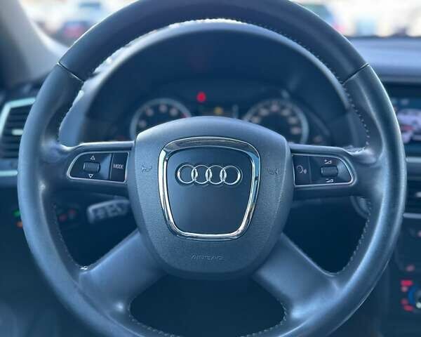 Черный Ауди Ку 5, объемом двигателя 3.2 л и пробегом 193 тыс. км за 16300 $, фото 27 на Automoto.ua