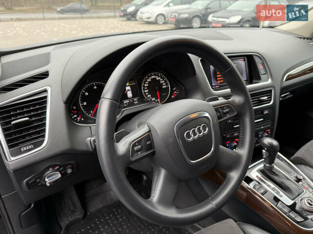 Чорний Ауді Ку 5, об'ємом двигуна 2 л та пробігом 269 тис. км за 17699 $, фото 10 на Automoto.ua