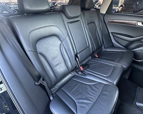 Черный Ауди Ку 5, объемом двигателя 3.2 л и пробегом 193 тыс. км за 16300 $, фото 21 на Automoto.ua