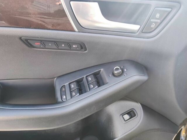 Чорний Ауді Ку 5, об'ємом двигуна 2 л та пробігом 240 тис. км за 12900 $, фото 16 на Automoto.ua