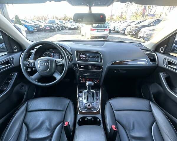 Черный Ауди Ку 5, объемом двигателя 3.2 л и пробегом 193 тыс. км за 16300 $, фото 25 на Automoto.ua