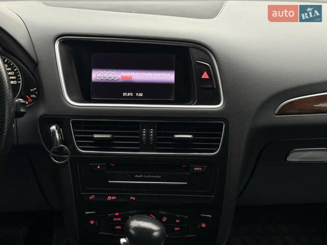 Черный Ауди Ку 5, объемом двигателя 2 л и пробегом 265 тыс. км за 15500 $, фото 28 на Automoto.ua