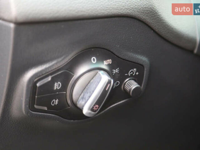 Ауди Ку 5 2012 в Харькове на Automoto.ua Черный Ауди Ку 5, объемом двигателя 1.97 л и пробегом 250 тыс. км за 14700 $, фото 14 на Automoto.ua