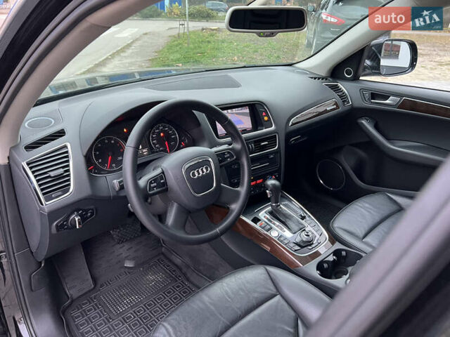 Черный Ауди Ку 5, объемом двигателя 1.98 л и пробегом 172 тыс. км за 12500 $, фото 27 на Automoto.ua