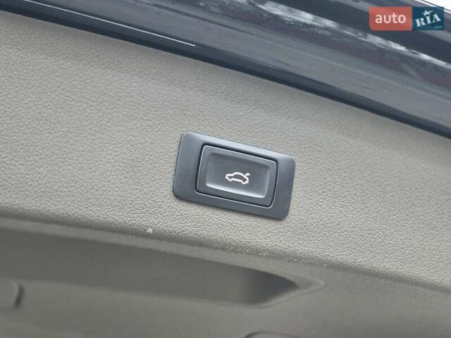 Черный Ауди Ку 5, объемом двигателя 1.98 л и пробегом 160 тыс. км за 12999 $, фото 20 на Automoto.ua