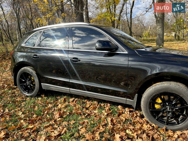 Чорний Ауді Ку 5, об'ємом двигуна 2 л та пробігом 210 тис. км за 16800 $, фото 5 на Automoto.ua