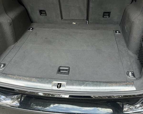Черный Ауди Ку 5, объемом двигателя 1.98 л и пробегом 275 тыс. км за 13000 $, фото 8 на Automoto.ua