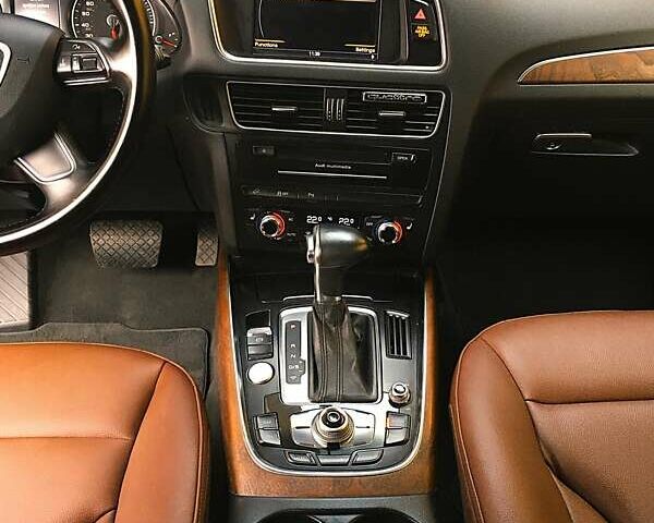 Чорний Ауді Ку 5, об'ємом двигуна 2 л та пробігом 89 тис. км за 15500 $, фото 16 на Automoto.ua