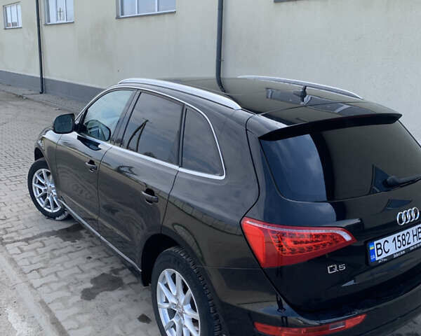Чорний Ауді Ку 5, об'ємом двигуна 2 л та пробігом 200 тис. км за 12900 $, фото 2 на Automoto.ua
