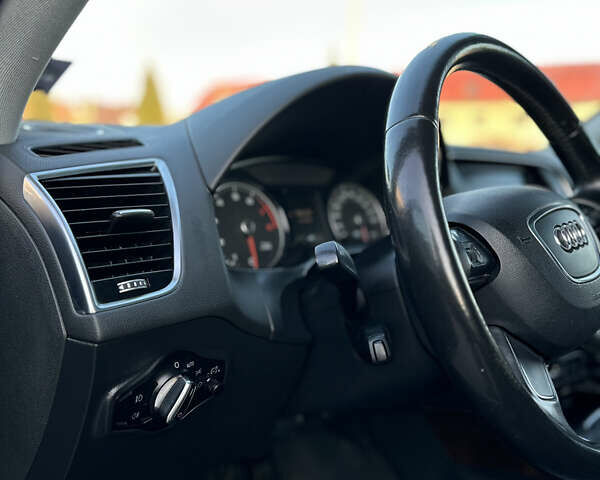 Черный Ауди Ку 5, объемом двигателя 1.98 л и пробегом 220 тыс. км за 13400 $, фото 29 на Automoto.ua