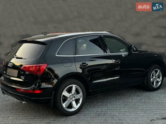 Черный Ауди Ку 5, объемом двигателя 2 л и пробегом 245 тыс. км за 13800 $, фото 4 на Automoto.ua