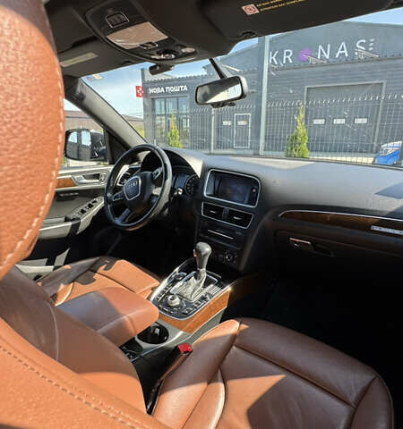 Черный Ауди Ку 5, объемом двигателя 1.98 л и пробегом 260 тыс. км за 14500 $, фото 28 на Automoto.ua