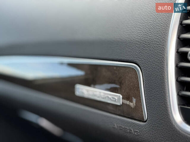 Чорний Ауді Ку 5, об'ємом двигуна 3 л та пробігом 238 тис. км за 14800 $, фото 24 на Automoto.ua