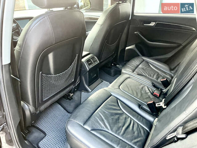 Черный Ауди Ку 5, объемом двигателя 1.98 л и пробегом 138 тыс. км за 17800 $, фото 12 на Automoto.ua