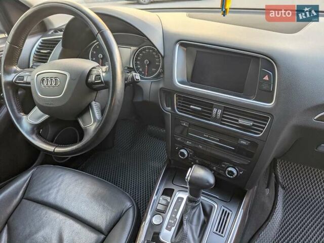 Черный Ауди Ку 5, объемом двигателя 1.98 л и пробегом 169 тыс. км за 19200 $, фото 30 на Automoto.ua