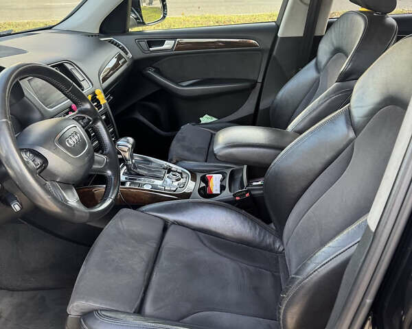 Черный Ауди Ку 5, объемом двигателя 1.97 л и пробегом 296 тыс. км за 18500 $, фото 5 на Automoto.ua