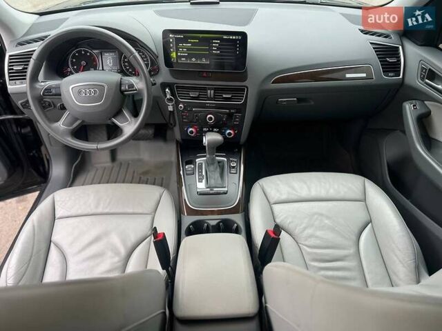 Черный Ауди Ку 5, объемом двигателя 2 л и пробегом 147 тыс. км за 16200 $, фото 17 на Automoto.ua