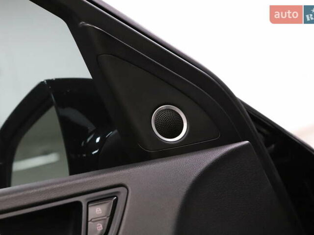 Чорний Ауді Ку 5, об'ємом двигуна 1.98 л та пробігом 256 тис. км за 11999 $, фото 44 на Automoto.ua