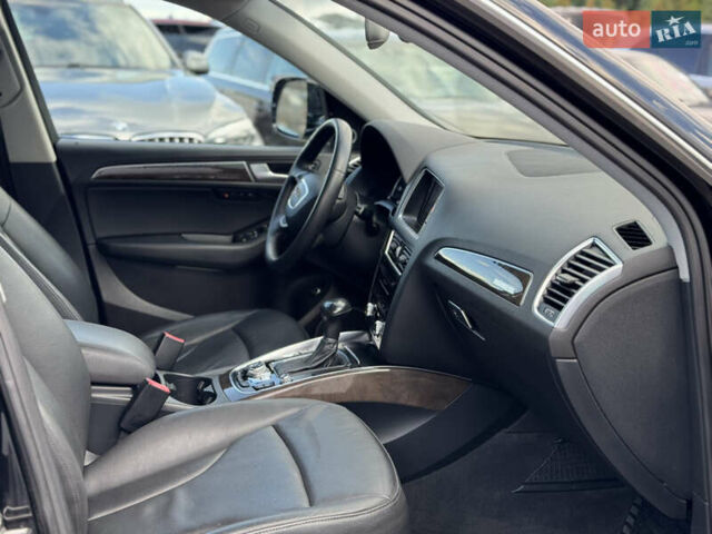 Чорний Ауді Ку 5, об'ємом двигуна 3 л та пробігом 238 тис. км за 14800 $, фото 18 на Automoto.ua