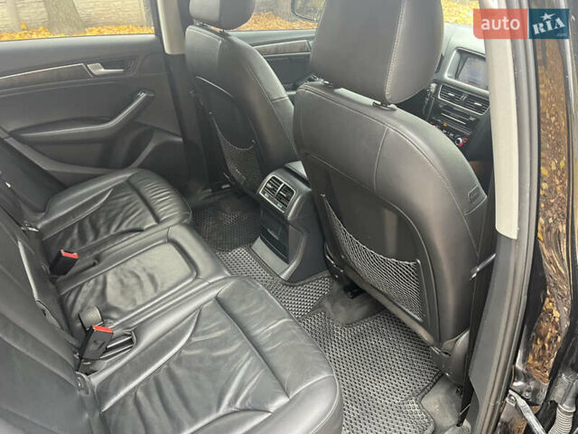 Чорний Ауді Ку 5, об'ємом двигуна 1.98 л та пробігом 198 тис. км за 12500 $, фото 22 на Automoto.ua