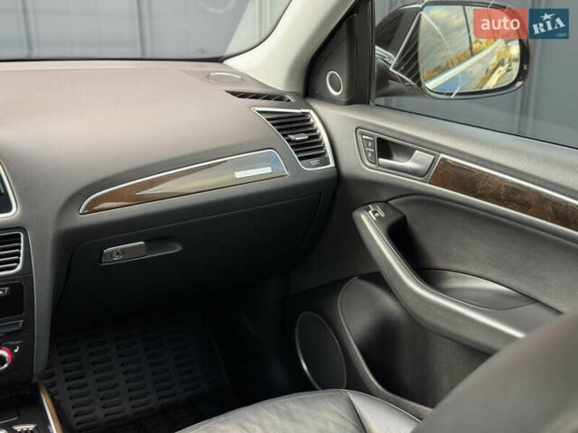 Чорний Ауді Ку 5, об'ємом двигуна 2 л та пробігом 180 тис. км за 13800 $, фото 31 на Automoto.ua