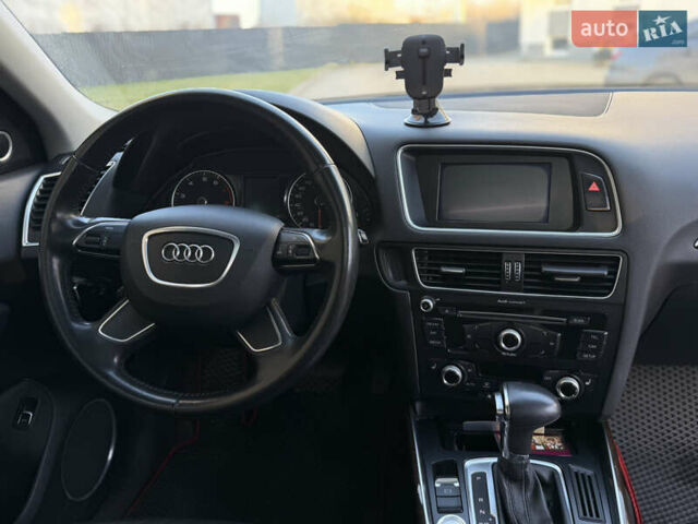 Черный Ауди Ку 5, объемом двигателя 1.98 л и пробегом 234 тыс. км за 14000 $, фото 7 на Automoto.ua