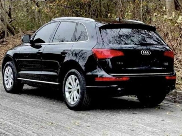 Черный Ауди Ку 5, объемом двигателя 2 л и пробегом 82 тыс. км за 12000 $, фото 2 на Automoto.ua