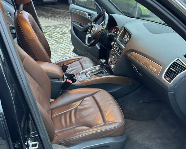 Чорний Ауді Ку 5, об'ємом двигуна 1.98 л та пробігом 209 тис. км за 15000 $, фото 38 на Automoto.ua