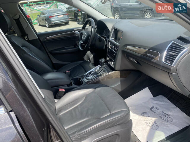 Черный Ауди Ку 5, объемом двигателя 1.98 л и пробегом 235 тыс. км за 13800 $, фото 20 на Automoto.ua