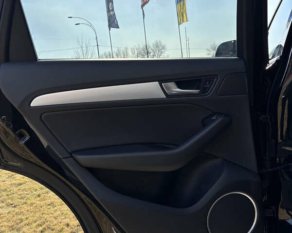 Ауді Ку 5 2013 у Києві на Automoto.ua Чорний Ауді Ку 5, об'ємом двигуна 1.98 л та пробігом 87 тис. км за 14900 $, фото 22 на Automoto.ua