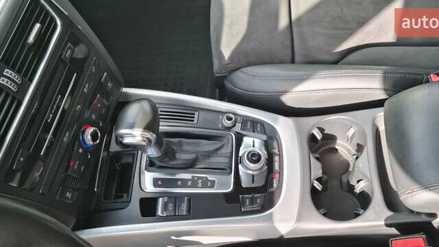 Черный Ауди Ку 5, объемом двигателя 2 л и пробегом 265 тыс. км за 16900 $, фото 21 на Automoto.ua