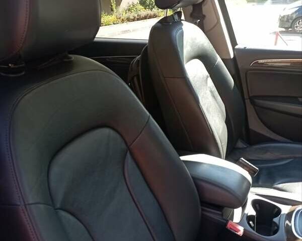 Черный Ауди Ку 5, объемом двигателя 1.98 л и пробегом 235 тыс. км за 18500 $, фото 1 на Automoto.ua