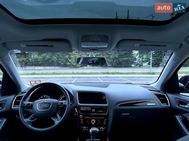 Черный Ауди Ку 5, объемом двигателя 1.98 л и пробегом 213 тыс. км за 12000 $, фото 9 на Automoto.ua