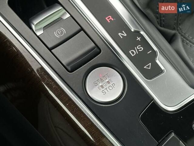 Черный Ауди Ку 5, объемом двигателя 2 л и пробегом 216 тыс. км за 15900 $, фото 46 на Automoto.ua