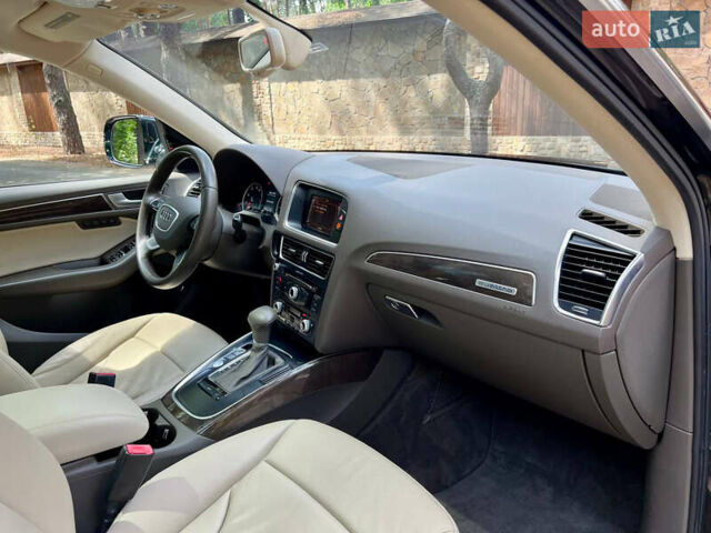 Черный Ауди Ку 5, объемом двигателя 1.98 л и пробегом 217 тыс. км за 14500 $, фото 19 на Automoto.ua