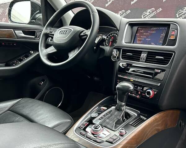 Черный Ауди Ку 5, объемом двигателя 2 л и пробегом 247 тыс. км за 15500 $, фото 37 на Automoto.ua