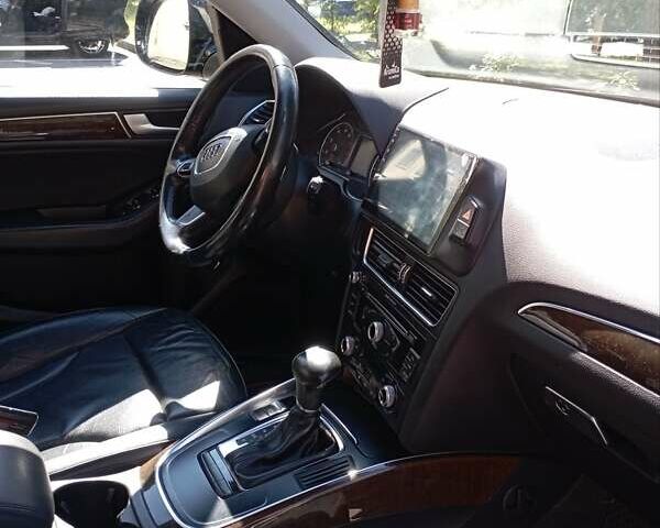 Черный Ауди Ку 5, объемом двигателя 1.98 л и пробегом 235 тыс. км за 18500 $, фото 2 на Automoto.ua