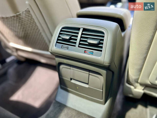 Черный Ауди Ку 5, объемом двигателя 1.98 л и пробегом 217 тыс. км за 14500 $, фото 28 на Automoto.ua