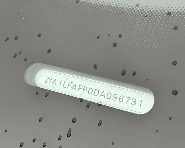 Черный Ауди Ку 5, объемом двигателя 2 л и пробегом 247 тыс. км за 15500 $, фото 39 на Automoto.ua