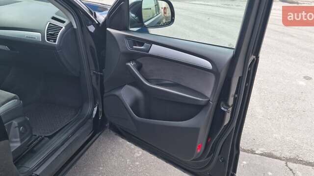 Черный Ауди Ку 5, объемом двигателя 2 л и пробегом 265 тыс. км за 16900 $, фото 27 на Automoto.ua