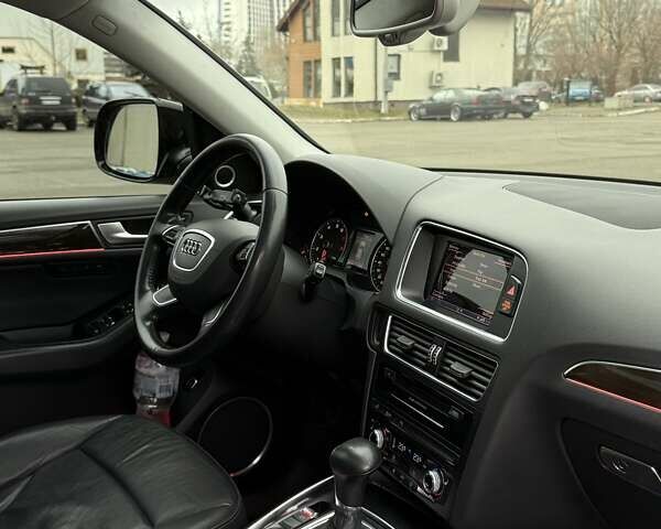 Черный Ауди Ку 5, объемом двигателя 1.98 л и пробегом 100 тыс. км за 22000 $, фото 9 на Automoto.ua