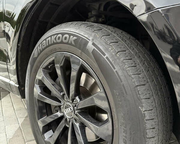 Черный Ауди Ку 5, объемом двигателя 2 л и пробегом 350 тыс. км за 13600 $, фото 29 на Automoto.ua