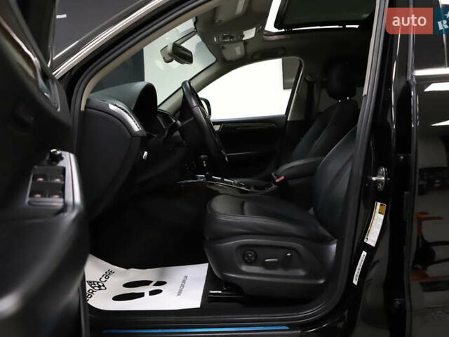 Чорний Ауді Ку 5, об'ємом двигуна 1.98 л та пробігом 256 тис. км за 11999 $, фото 41 на Automoto.ua